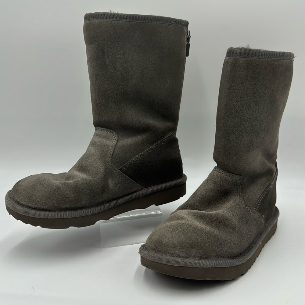 UGG Lil Sunshine II Back Zipper Gray Suede Kids Boots Size 1